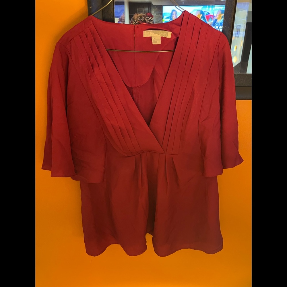 Wine colored deep V burgundy top